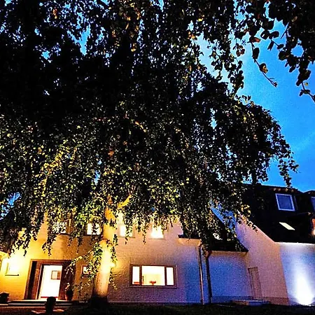 Destination 21 Hotel 3*