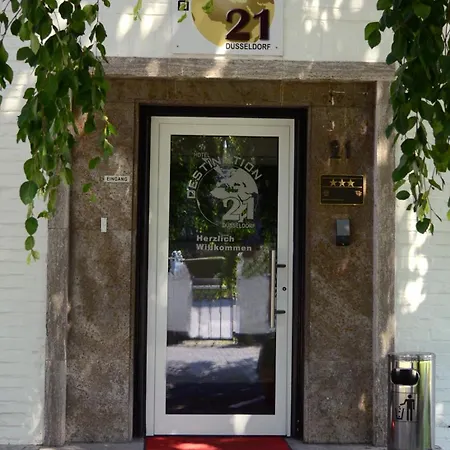 Destination 21